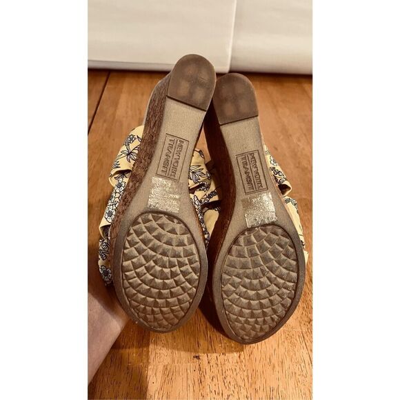 New York Transit Black Yellow FLoral COrk Wedges SHoes  Sandals Size 8.5 - Picture 7 of 12